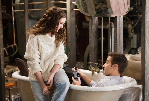 Anne Hathaway and Jake Gyllenhaal